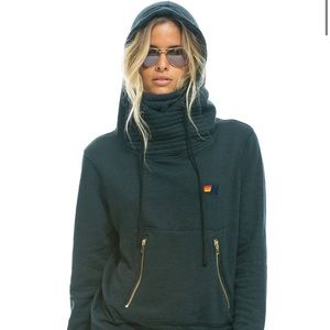 AVIATOR NATION NINJA PULLOVER HOODIE SIZE: M, NEVER WORN GREAT CONDITION.